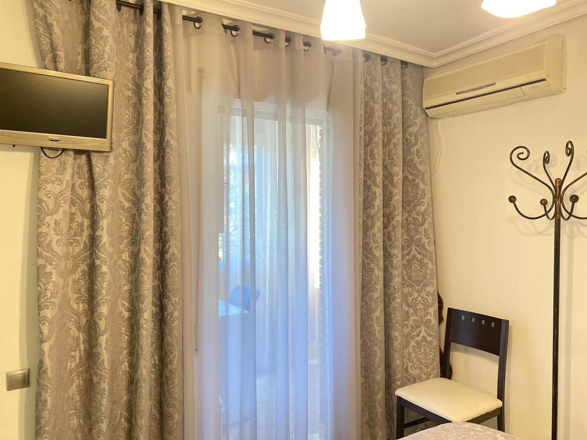 סביליה Shared Apartment! Piso Compartido! Общая Квартира! מראה חיצוני תמונה
