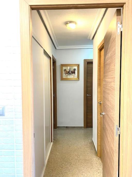 סביליה Shared Apartment! Piso Compartido! Общая Квартира! מראה חיצוני תמונה